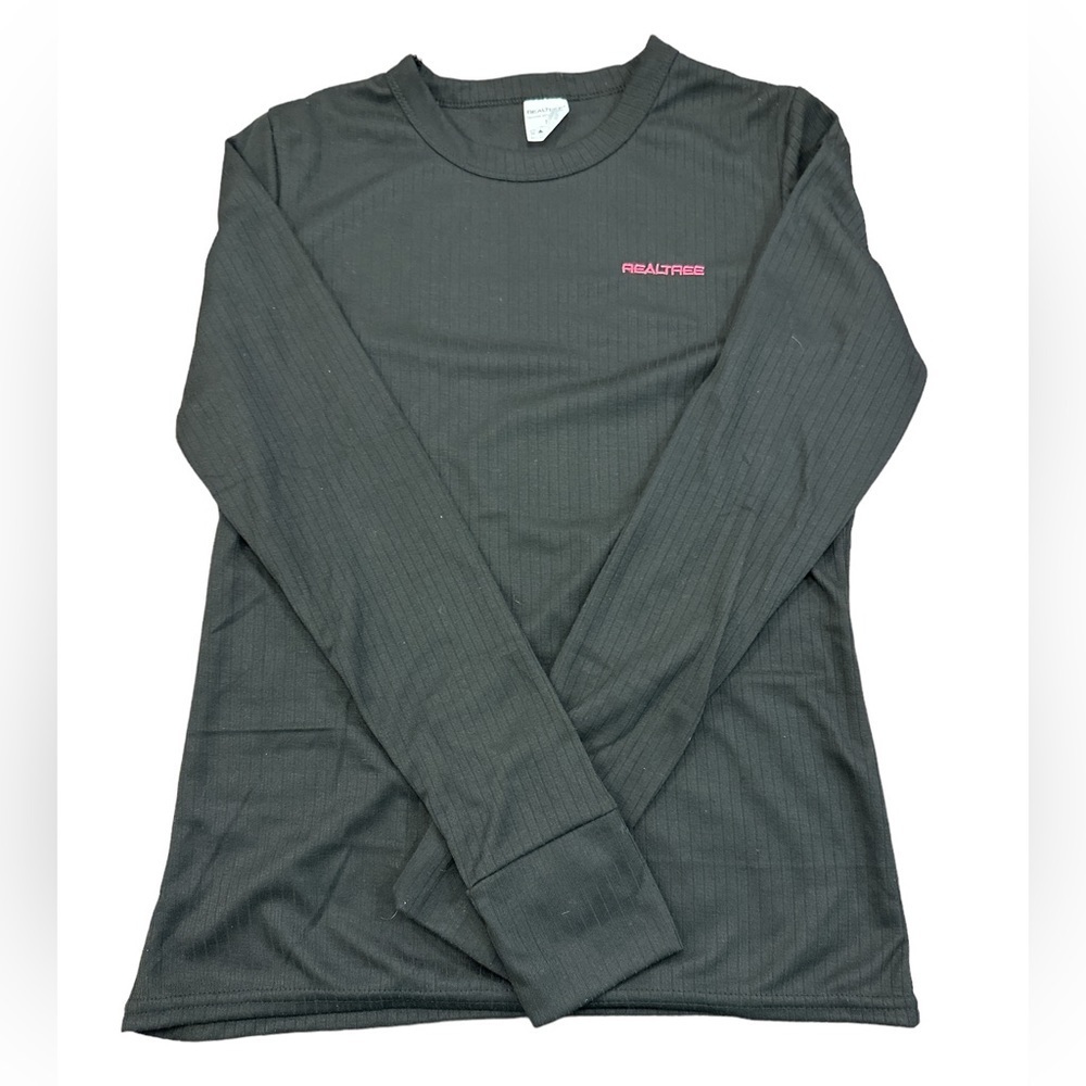 Realtree Women’s Long‎ Sleeve Shirt. Black Size Medium.